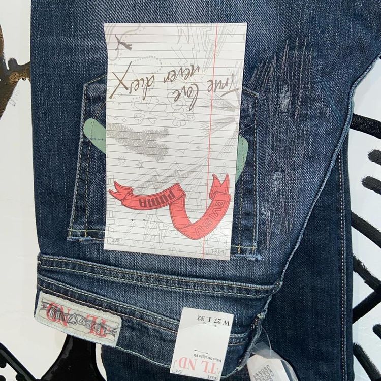 Navy blue deadstock 2002 Evisu x puma jeans 27 32. Message for more details. 3