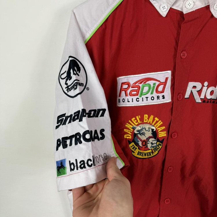 Motorcycle embroidered shirt red image 2