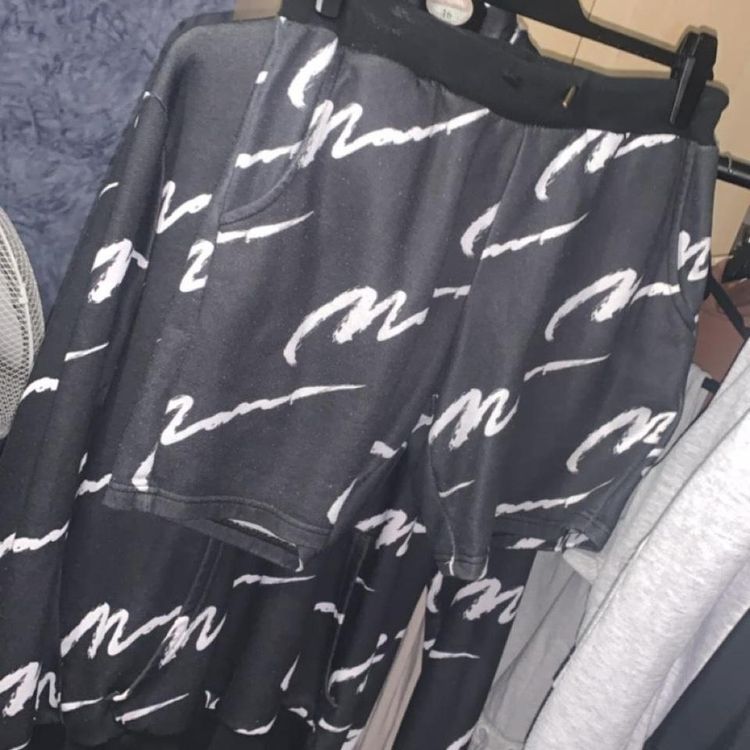 Man Snoodie and shorts set obraz 2