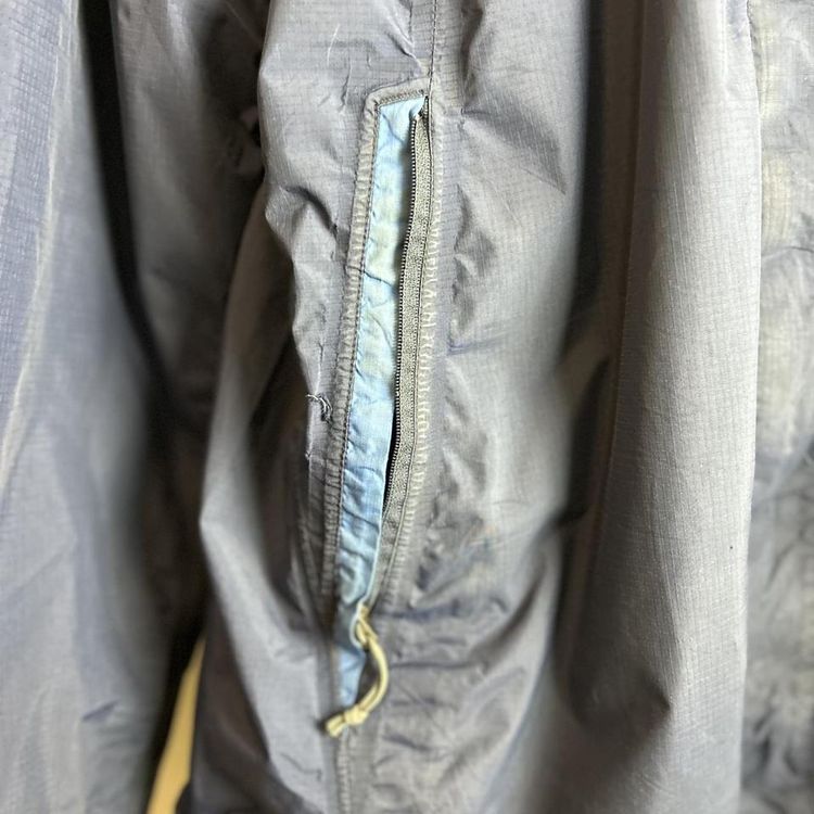 The north face hyvent zip up jacket 6