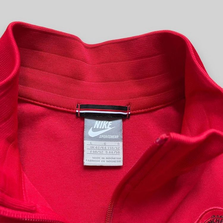 United Jacket Red 4
