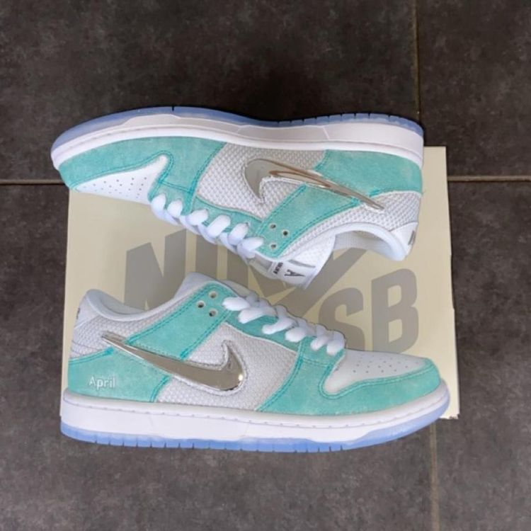 - Nike SB Dunk Low April Skateboards