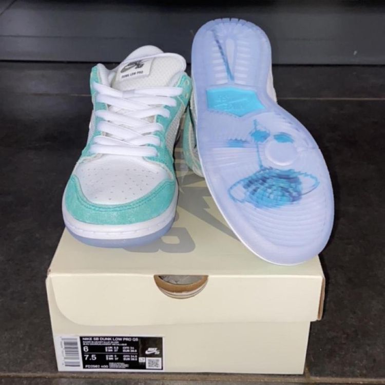 - Nike SB Dunk Low April Skateboards image 4