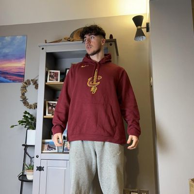 Vintage Nike Team x Cleveland Cavaliers NBA Hoodie 4