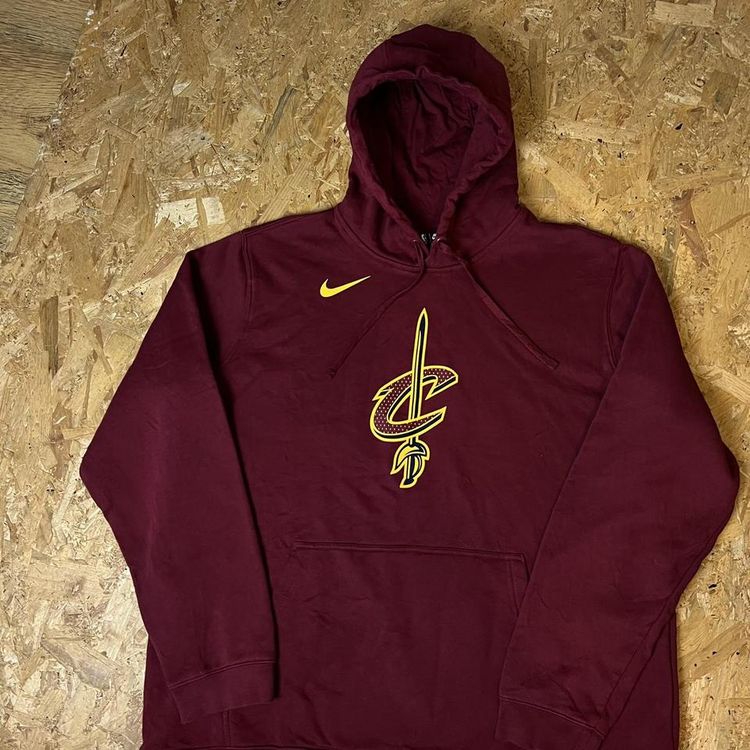 Vintage Nike Team x Cleveland Cavaliers NBA Hoodie 6