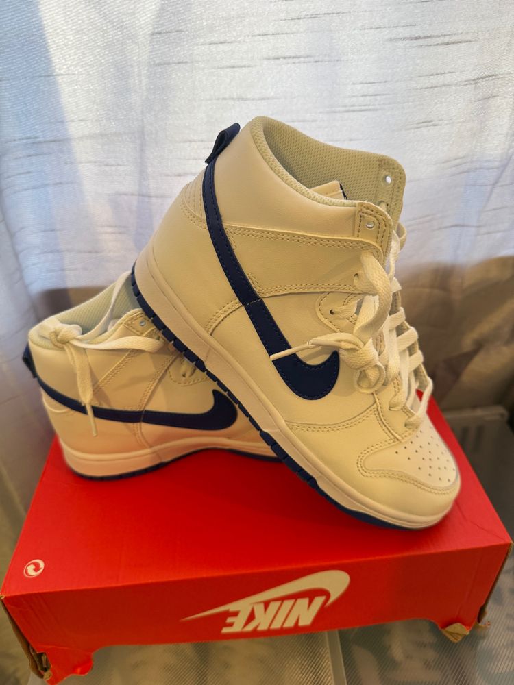 Nike Nike Dunk High White Concord product image