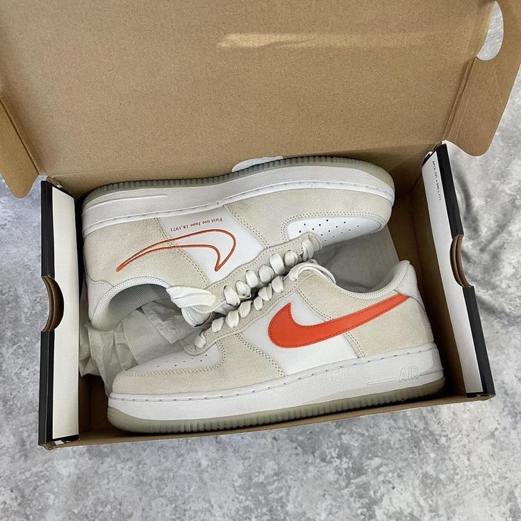 Nike Womens Nike Air Force 1 First Use Cream Trainers product image