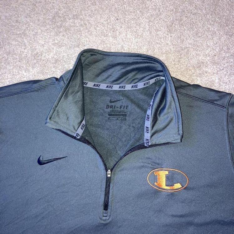 Y2K dri fit sweatshirt image 2