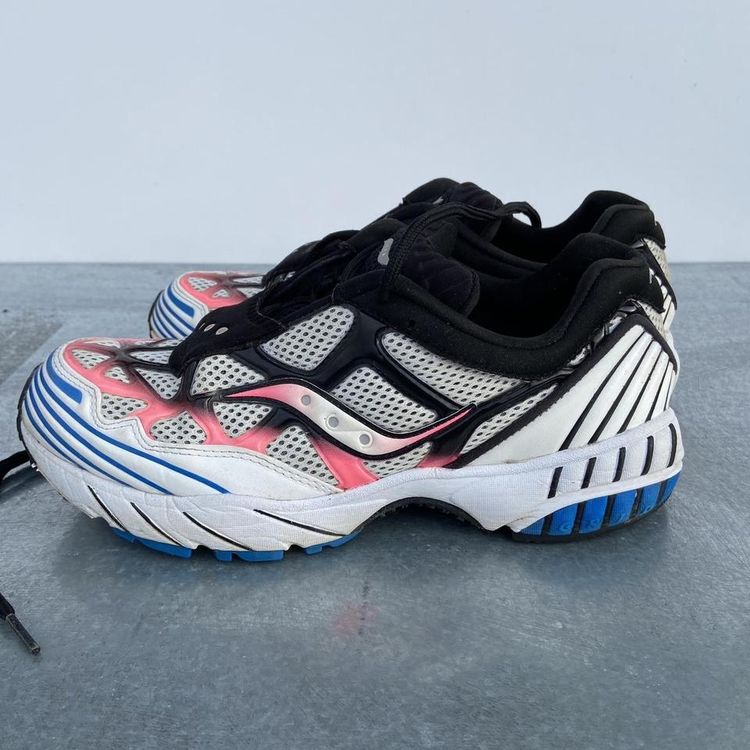 Saucony web grid image 4