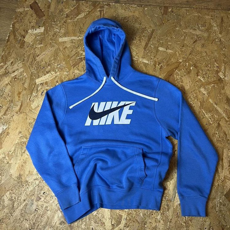 Vintage Nike Club Embroidered Spellout Hoodie image 5