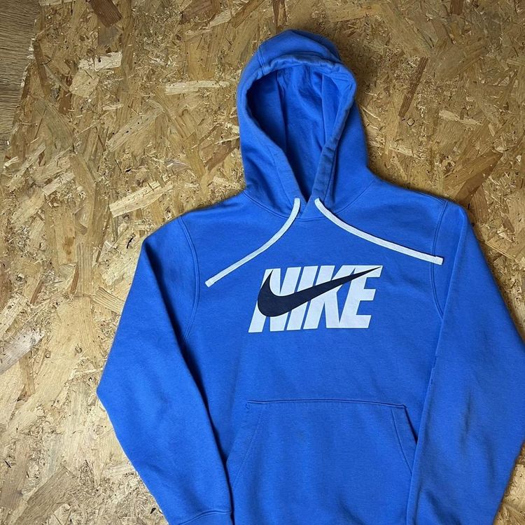 Vintage Nike Club Embroidered Spellout Hoodie image 7