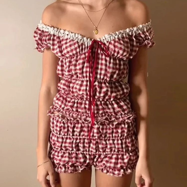 Immagine di Red And White Gingham Check Two-Piece Outfit 4