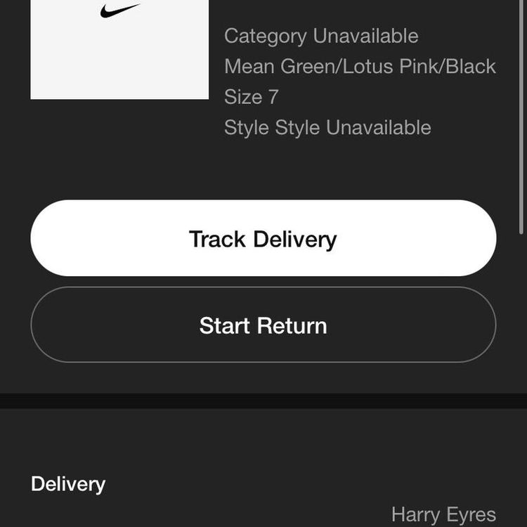 - Nike SB Dunk Low The PowerPuff Girls Buttercup image 6