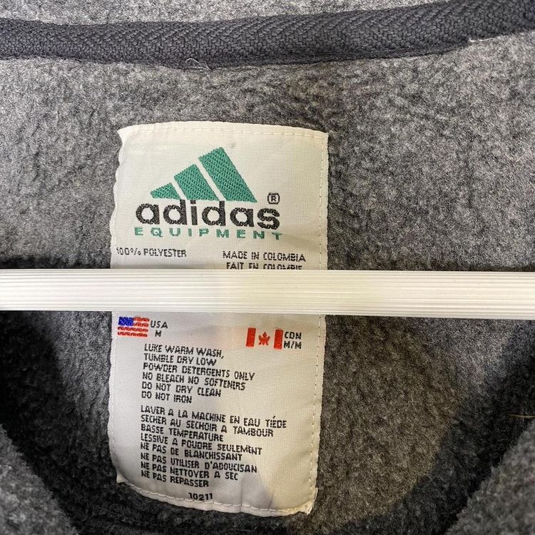 Vintage big spell out Adidas Equipment 90s Fleece quarter zip! Rare hard to find. Amazing condition  7