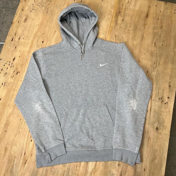 Vintage Nike Swoosh Embroidered Logo Hoodie image 1