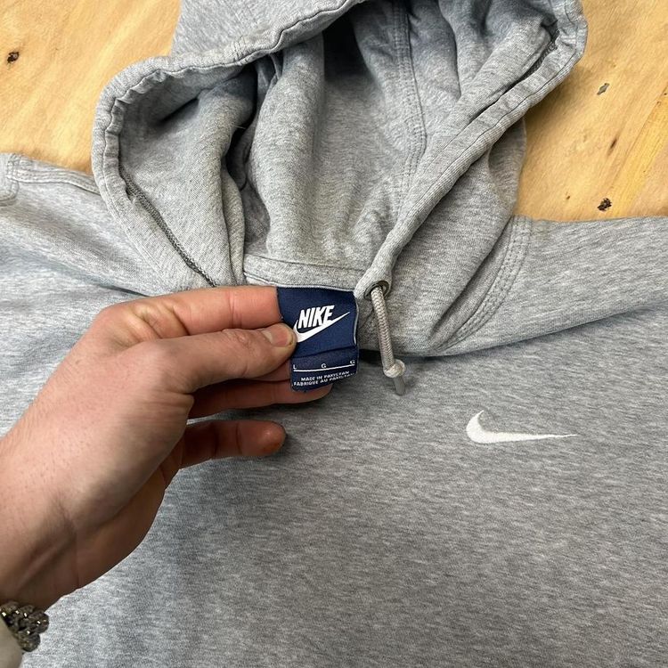 Vintage Nike Swoosh Embroidered Logo Hoodie image 6