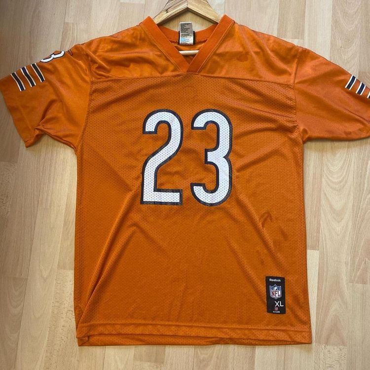 American Vintage Vintage American football nfl Chicago bears Hester  number 23 in orange. product image