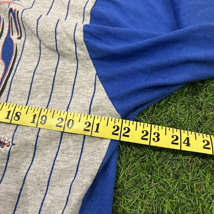 Grey & blue Team Rated Chicago Cubs 90s t-shirt image 5