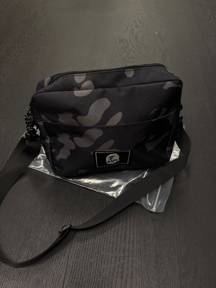 Bape Black Cross Body Bag (£90+ bag)