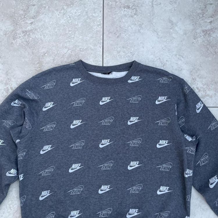 Nike sweatshirt 2