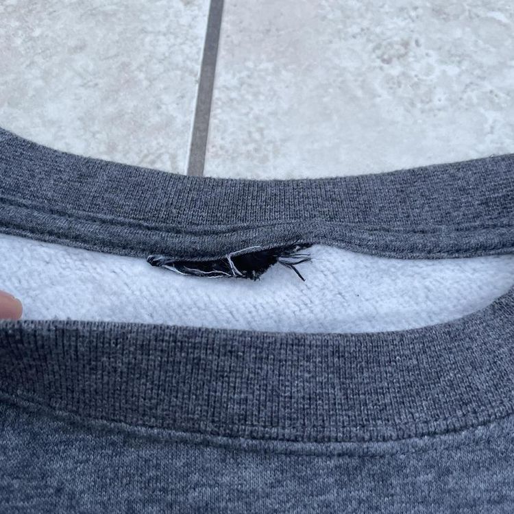 Nike sweatshirt 5