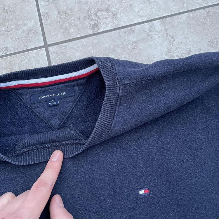 Tommy Hilfiger sweatshirt image 5