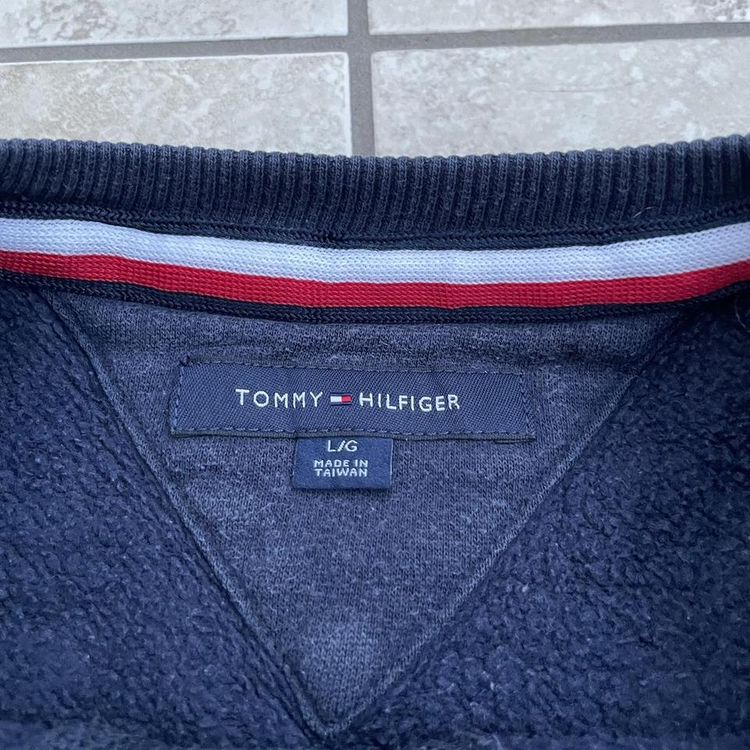 Tommy Hilfiger sweatshirt image 6