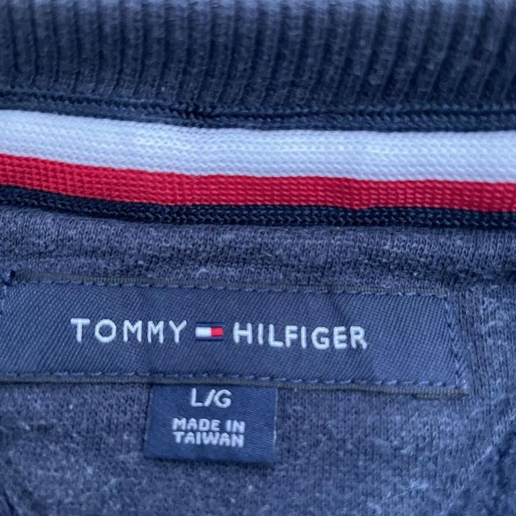 Tommy Hilfiger sweatshirt image 7
