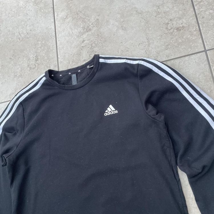 Adidas sweatshirt image 2