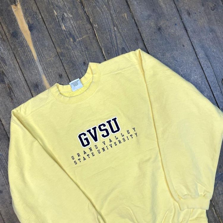 Cotton Exchange Sweatshirt 90s USA GVSU University Jumper, Yellow Mens Small image 3