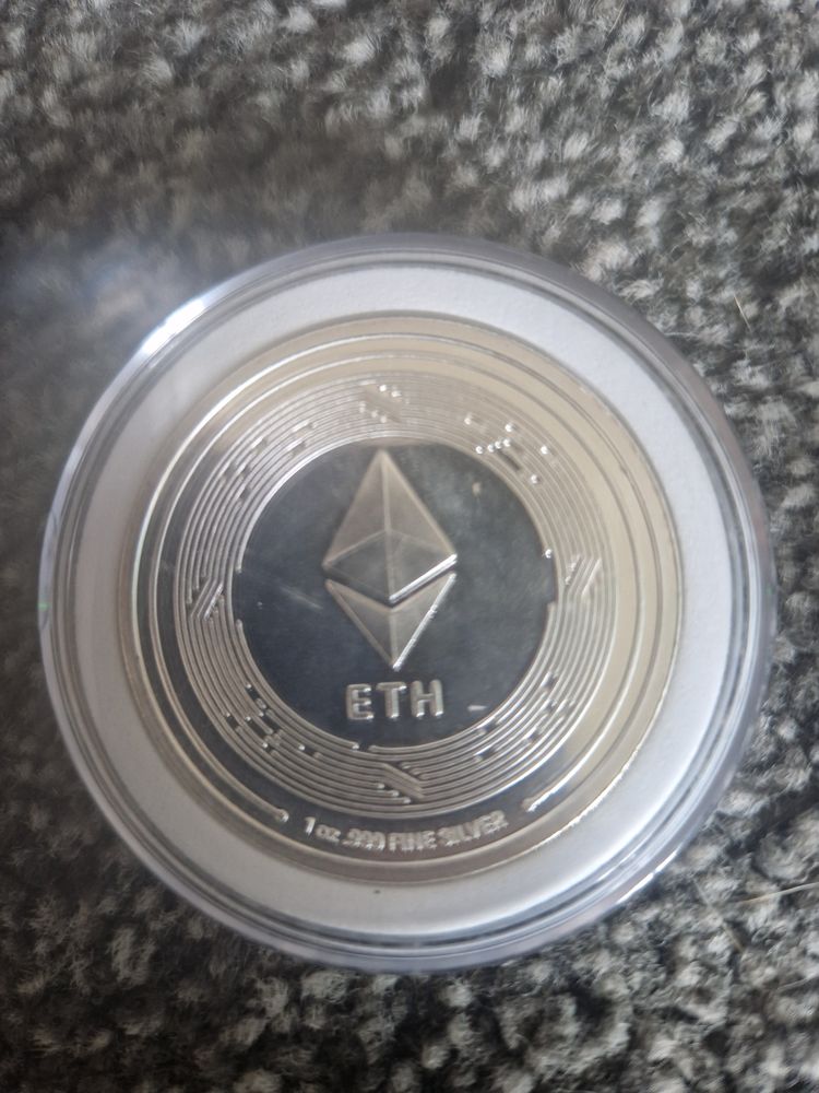 1oz 999 fine silver bitcoin design 