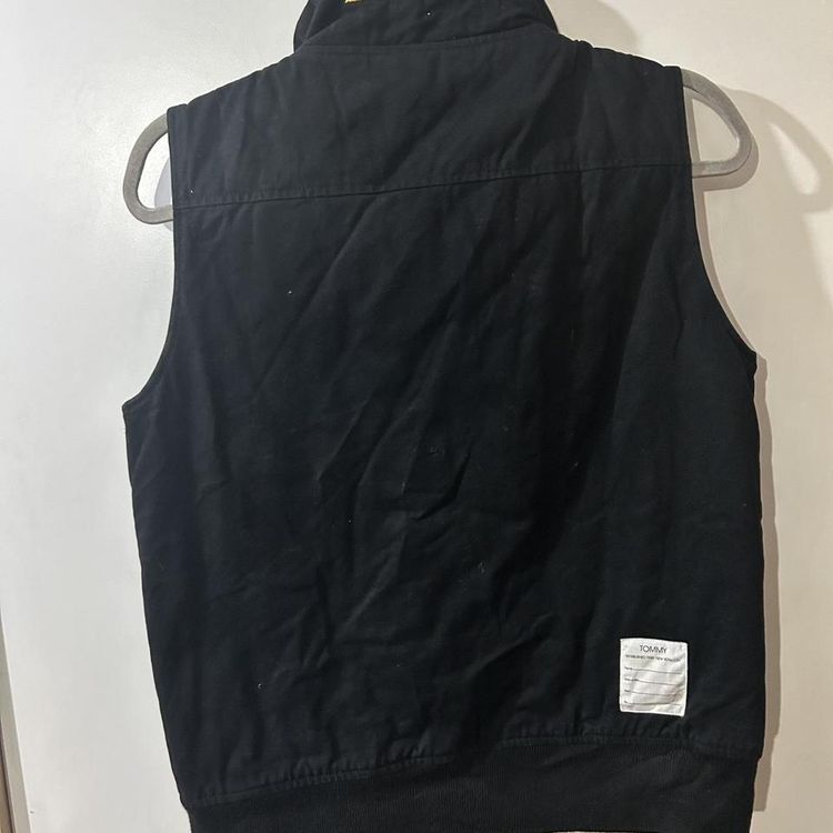 Tommy Hilfiger collar vest 5