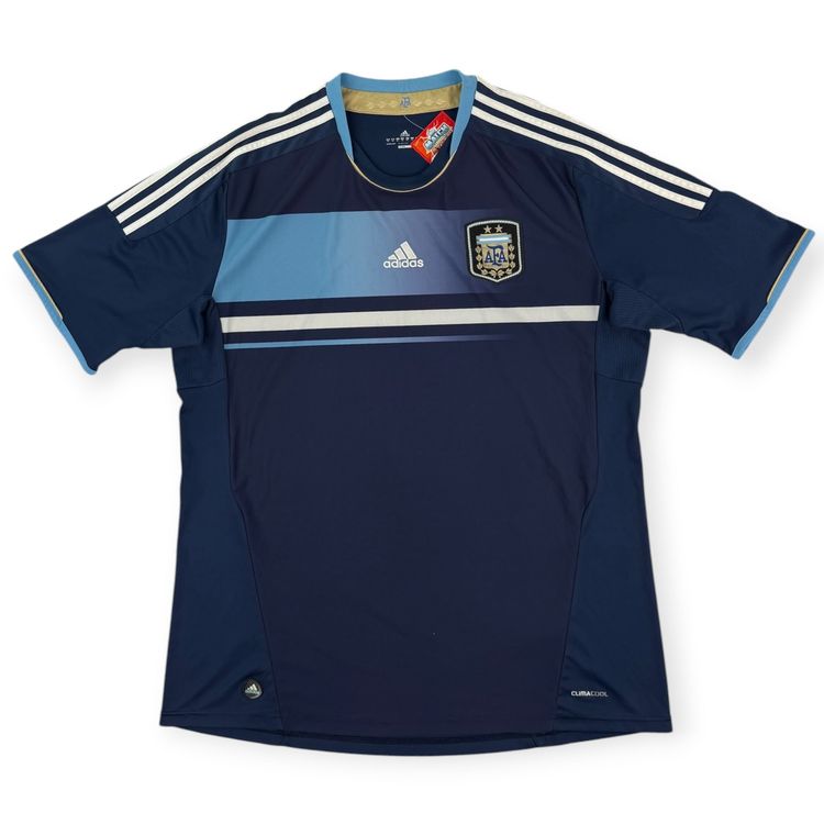 Argentina 2011 Away Shirt (XXL)