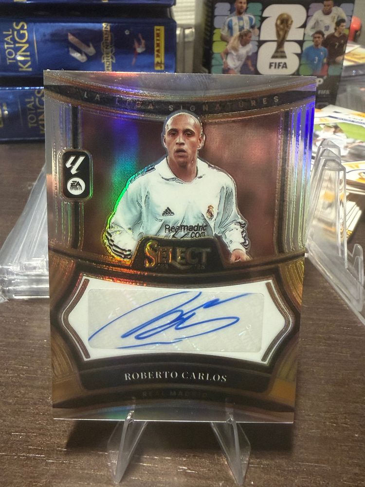 Adidas Roberto Carlos auto Select 24-25 Real Madrid product image