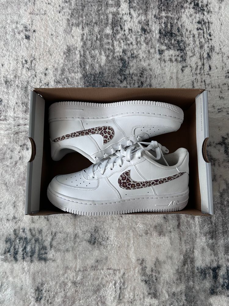 Nike Air Force 1 ‘07 Trainers ‘Leopard Print Swoosh’ - IR0273-100 - Size UK 5