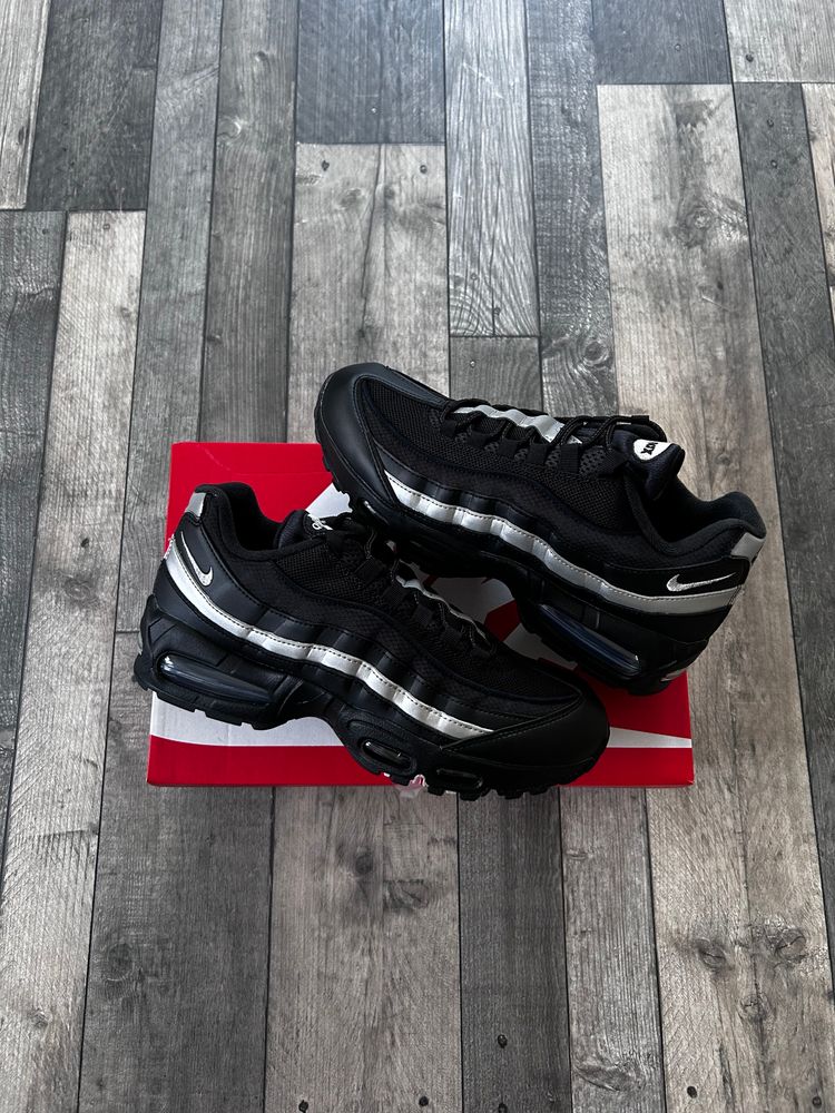 Nike Air Max 95 OG Big Bubble Black Metallic - IB1667-003 - UK 8  7