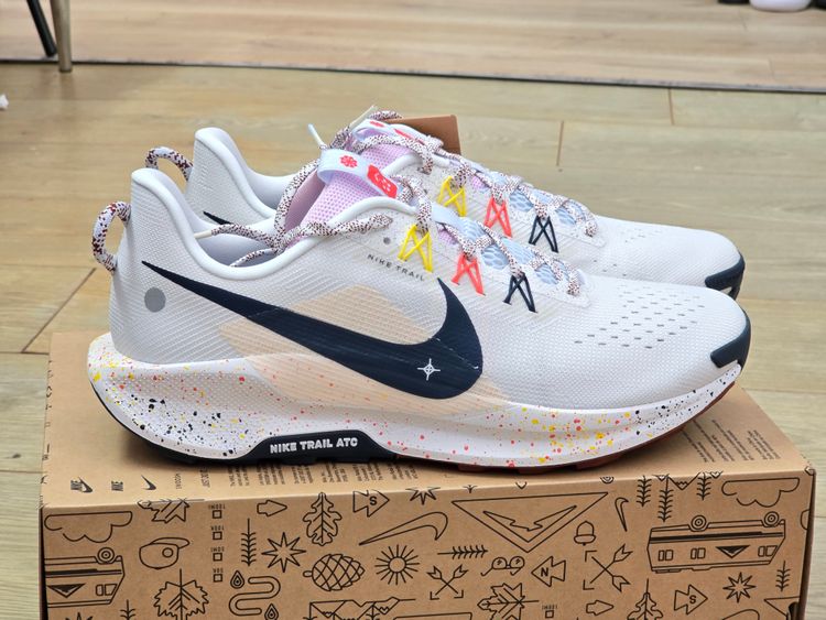 Nike Nike Reactx Pegasus Trail 5 Running Shoes Size 10 , 10.5 - Nike Pegasus Trail 5 ‘Summit White Armory Navy  DV3864-102🔥 product image