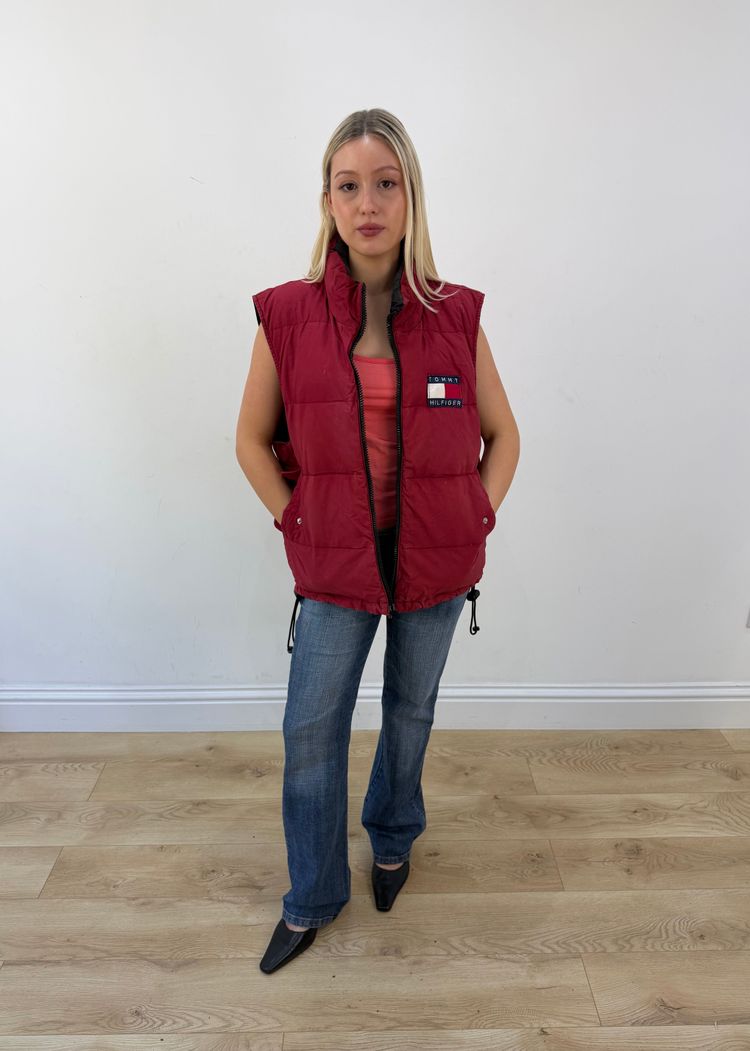 medium tommy hilfiger reversible puffer gilet imagen 10