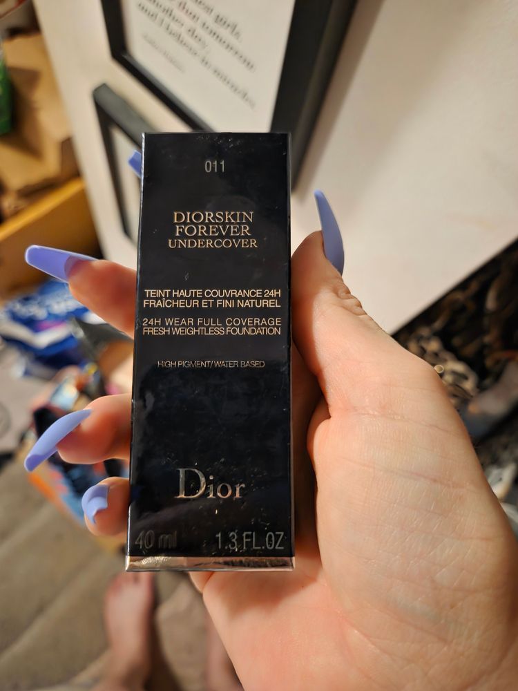 Dior Diorskin Forever Undercover Foundation