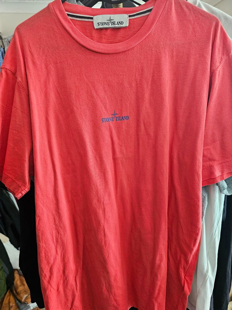 Immagine di Stone Island Red T-Shirt 2