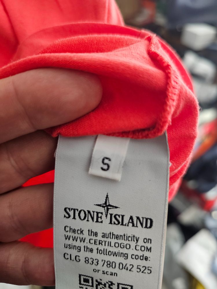 Immagine di Stone Island Red T-Shirt 3