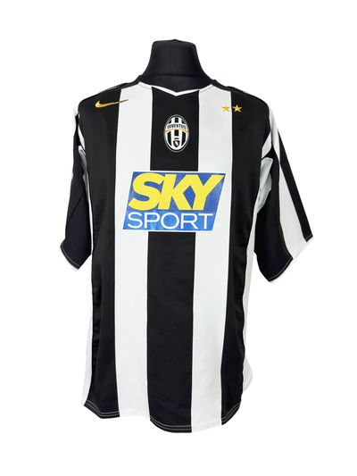 2004-05 Juventus Home - Size L (M Fit) - Thuram 21