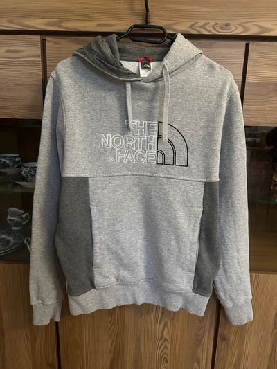 The North Face Grey Hoodie r. S