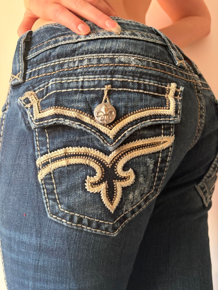 2000s Heavy Embellished Rock Revival Low Rise Dark Denim Bootcut Jeans imagen 5