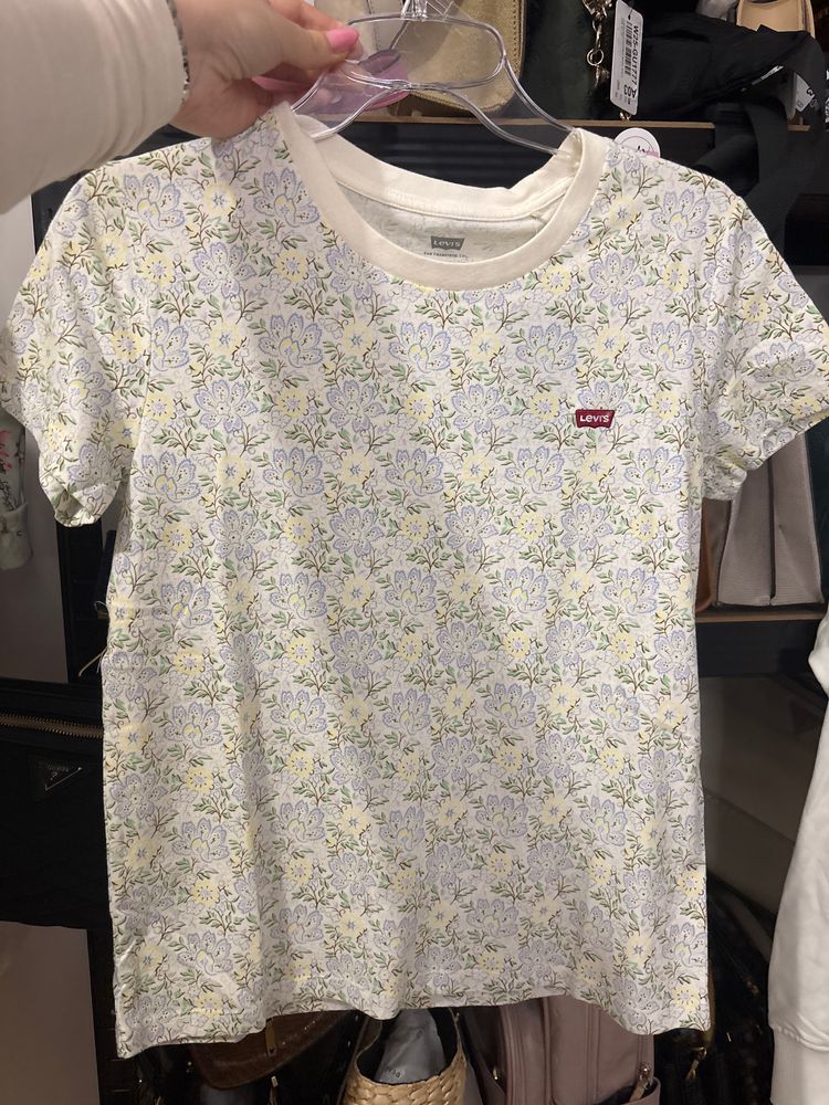 Other Levi'S Floral Print T-Shirt product image
