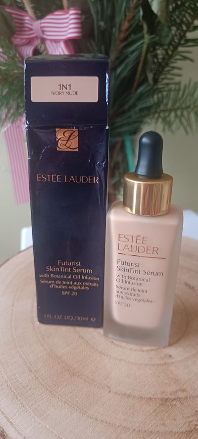 Estée Lauder Futurist Skintint Serum