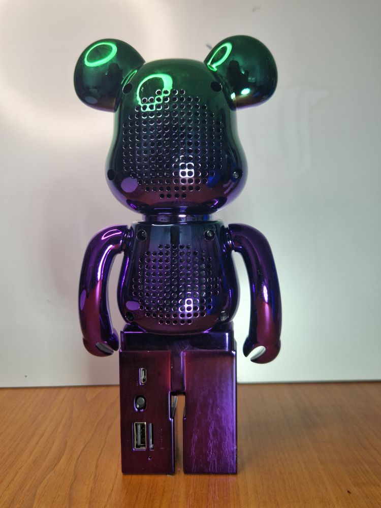 Immagine di Purple And Green Bear-Shaped Bluetooth Speaker 3
