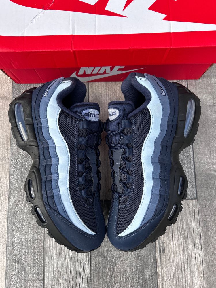 Immagine di Nike Air Max 95 OG BIG BUBBLE Trainers - ‘Obsidian Two Tone Blue’ - Size UK 6  5
