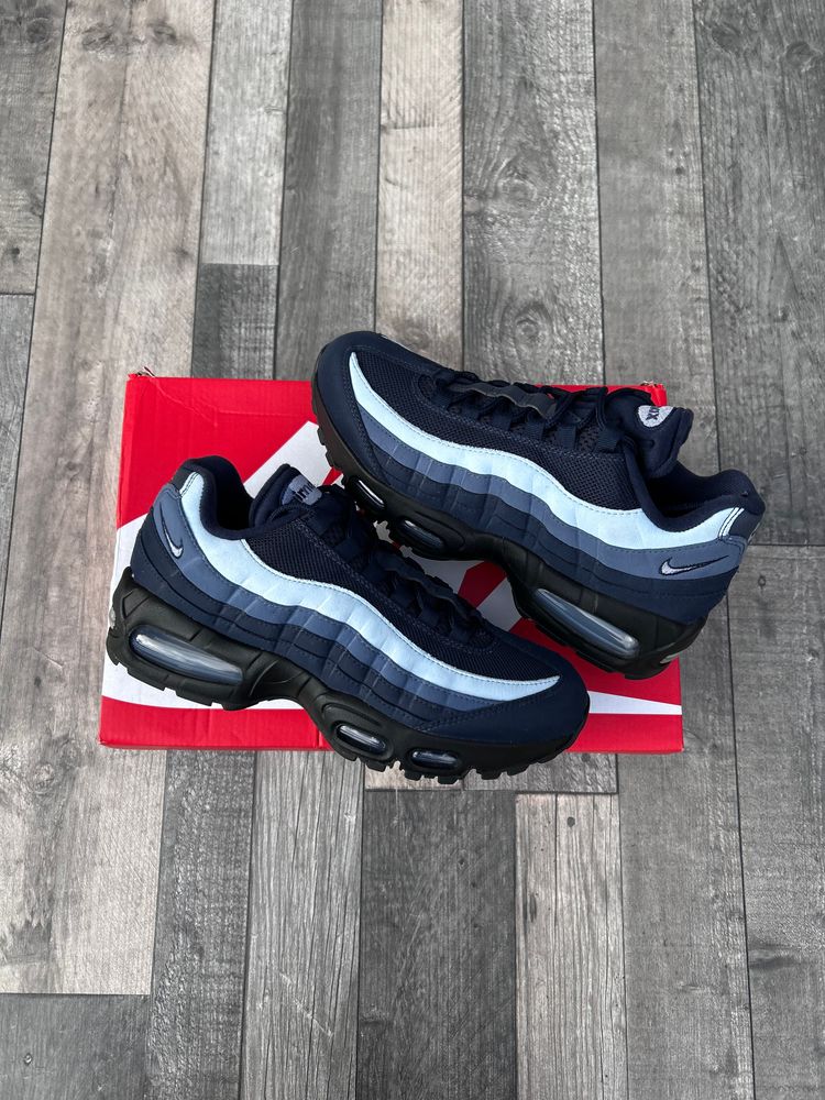 Immagine di Nike Air Max 95 OG BIG BUBBLE Trainers - ‘Obsidian Two Tone Blue’ - Size UK 6  10