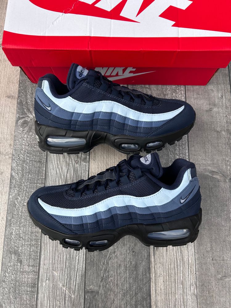 Immagine di Nike Air Max 95 OG BIG BUBBLE Trainers - ‘Obsidian Two Tone Blue’ - Size UK 6  3